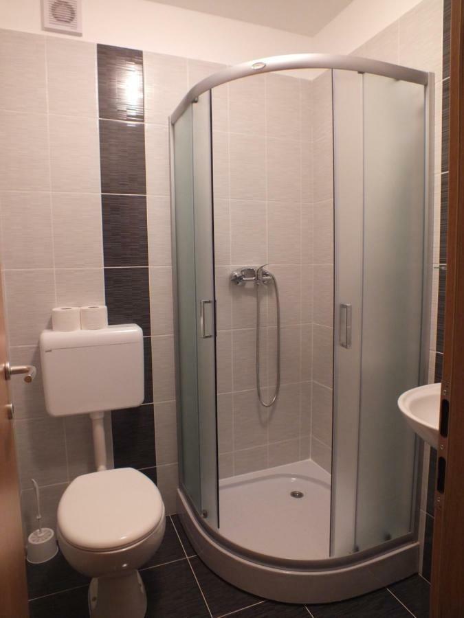 Apartmani Barisic Brodarica  Exterior foto