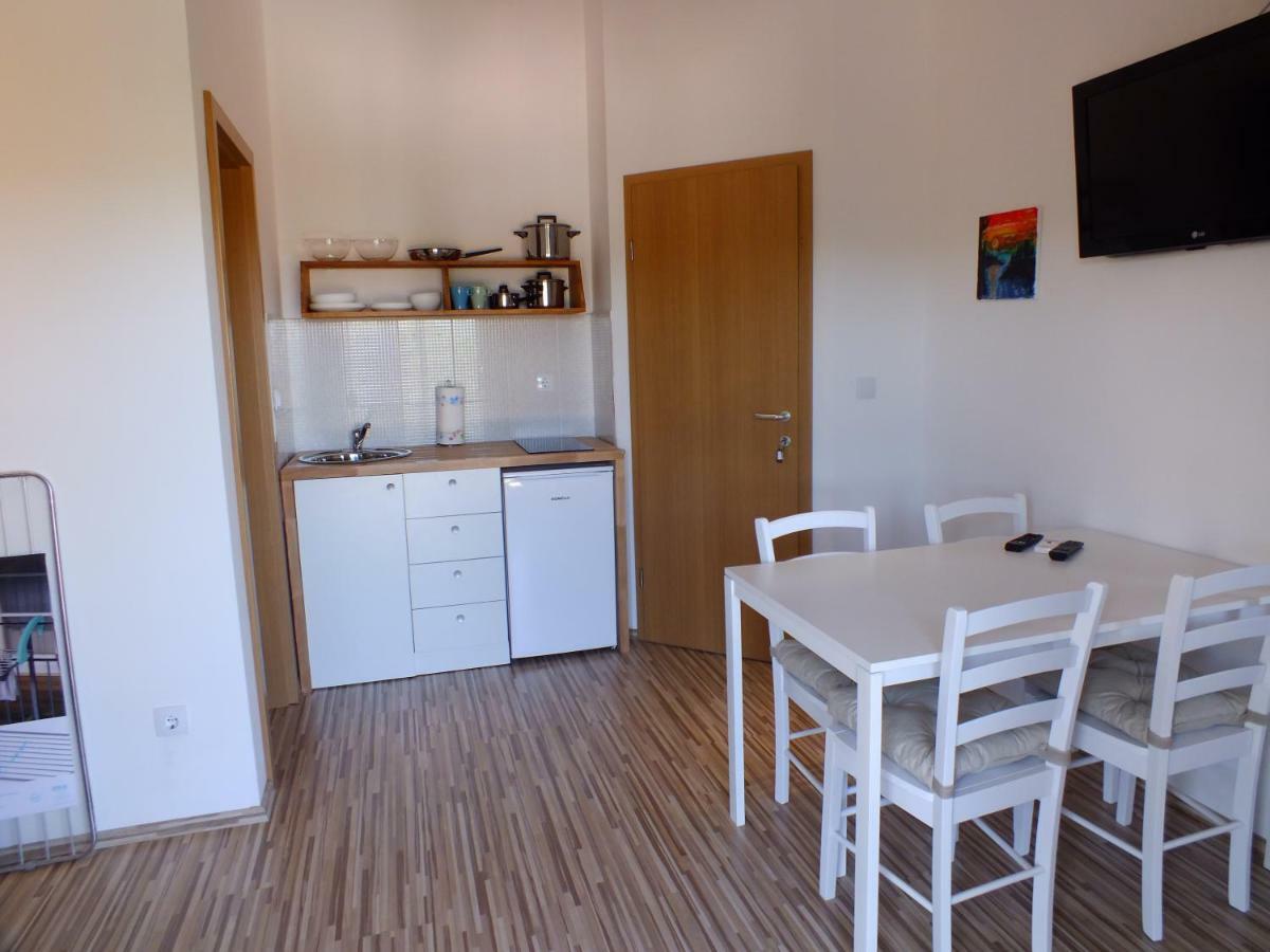 Apartmani Barisic Brodarica  Exterior foto